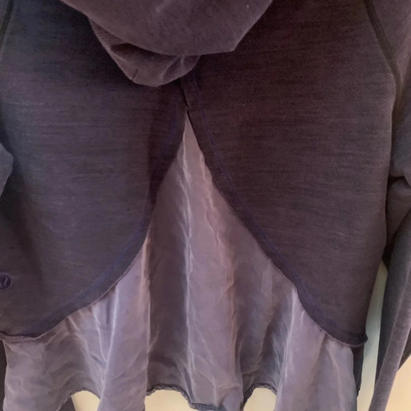 Lululemon Heathered Purple Cropped Hoodie High Low Hem Tencel Lyocell 6 - Picture 4 of 9